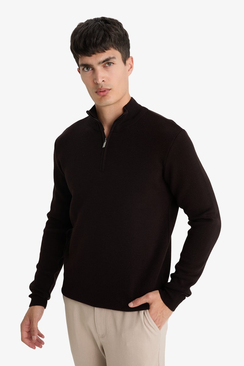 DeFacto Brown Man Standard Fit Half Zippered Basic Knit Pullover Casual - Image 4